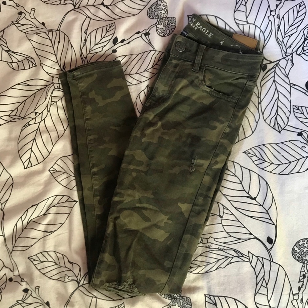 AE Camo Pants